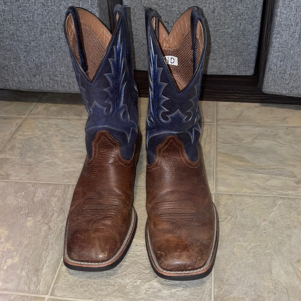Ariat cowboy boots 11.5 d